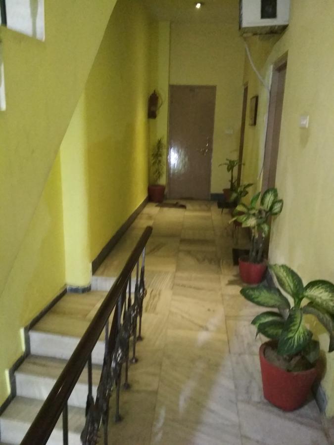Leela Guest House Варанаси Екстериор снимка